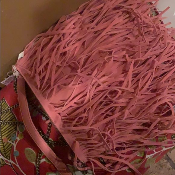 Fringe crossbody - Picture 3 of 8
